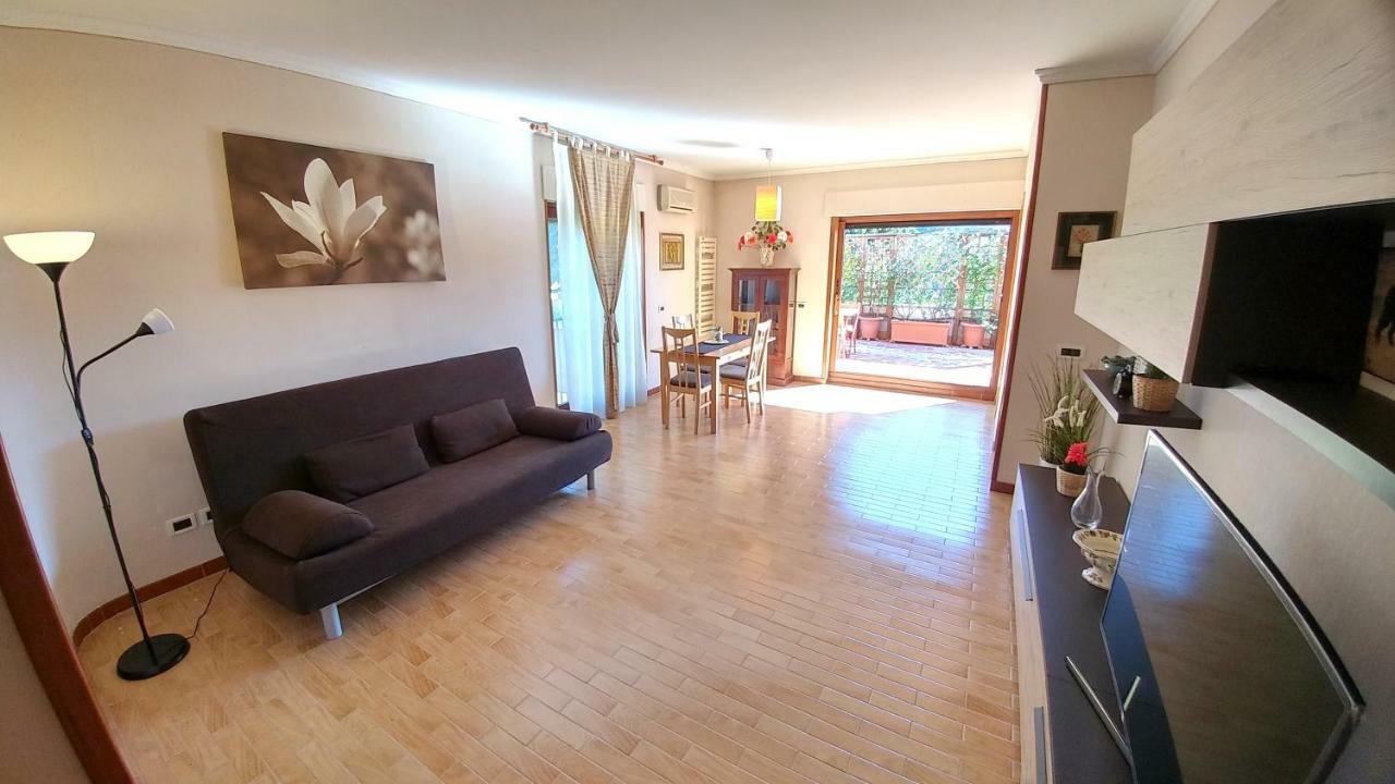 Ferienwohnung Terrace22 - Delizioso Attico Ben Collegato Rom Exterior foto